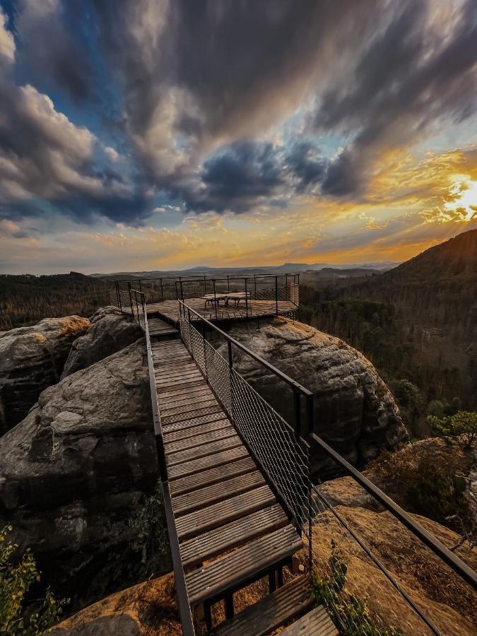 Penzion U Vyhlidky ชริบสกา ภายนอก รูปภาพ